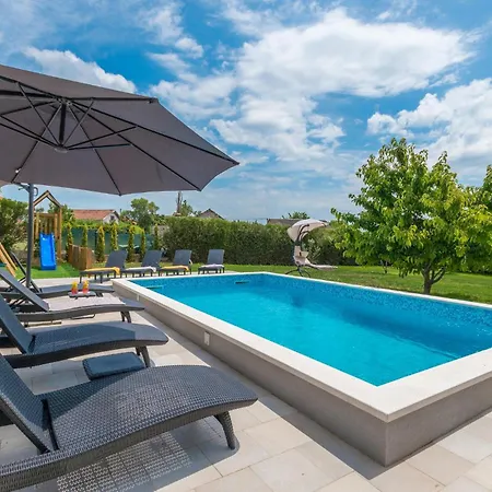 Awesome In Gorica (Zadar)